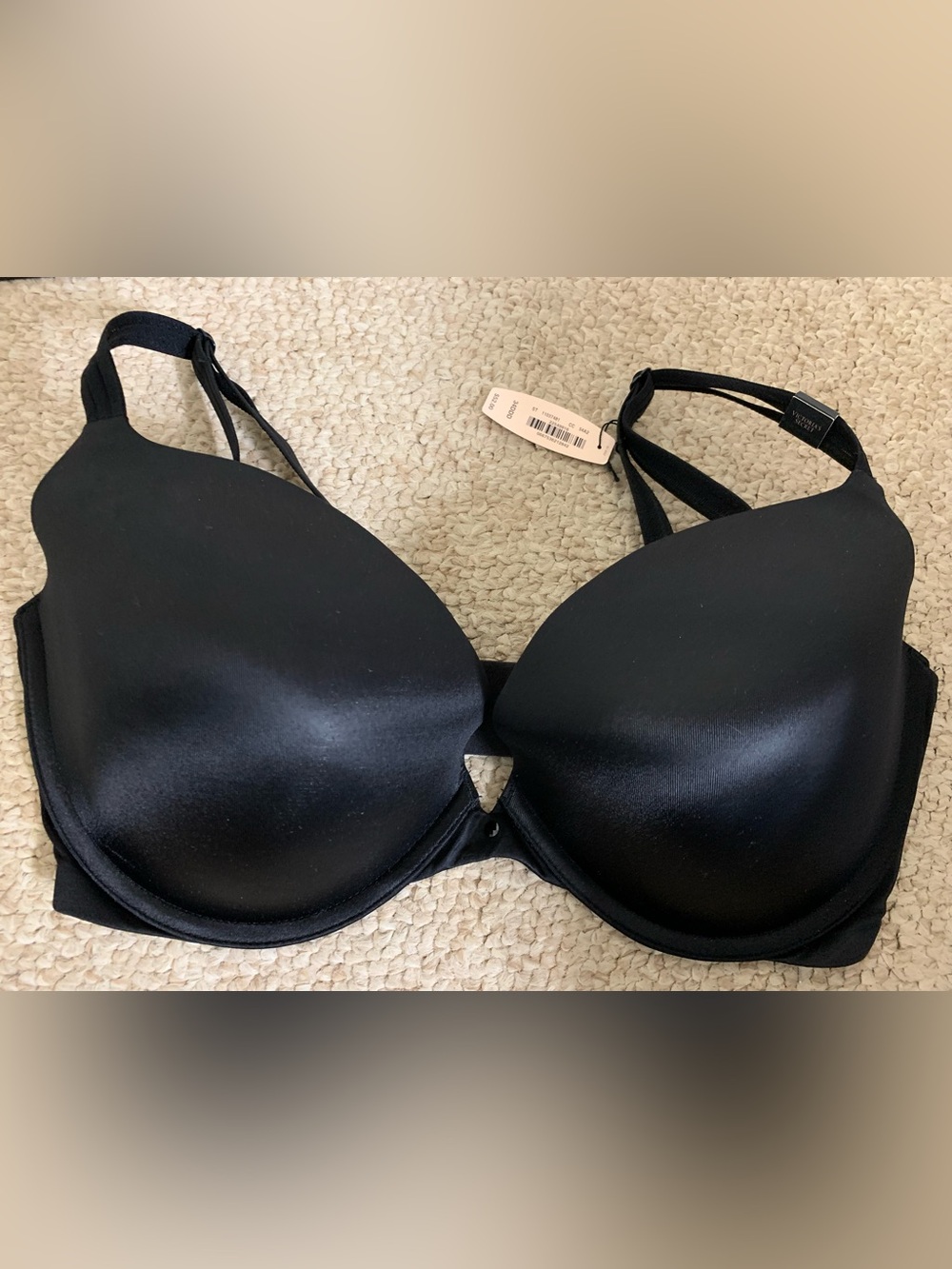 NWT Victoria Secrets Very Sexy Push up Bra Women’s Black Bra 34DDD